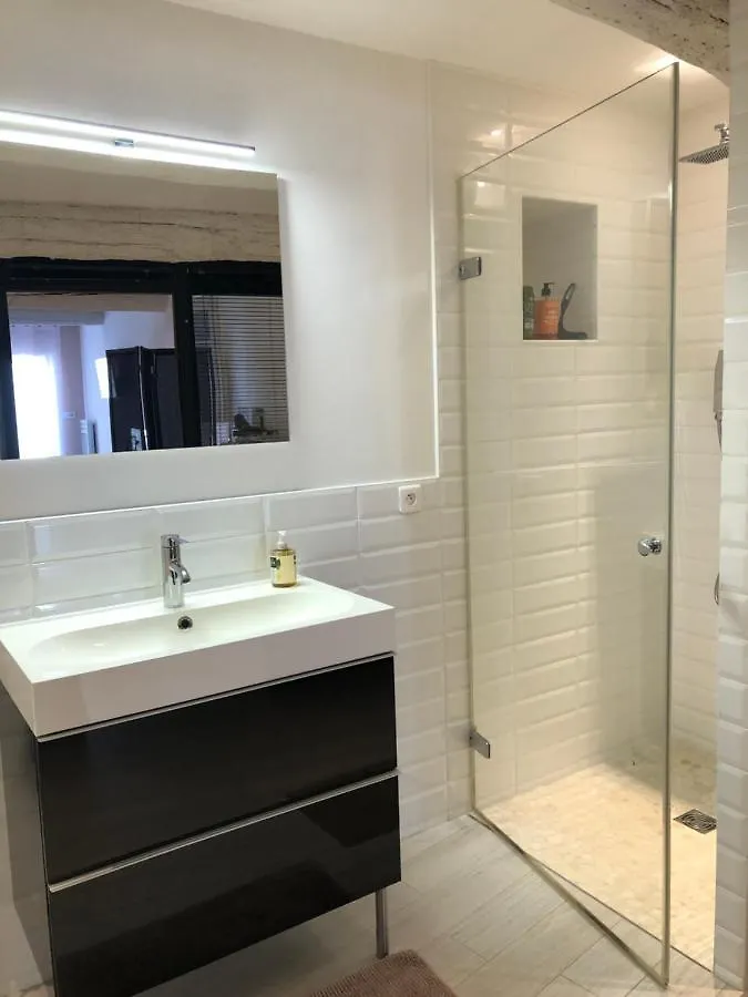 Bed & Breakfast Eyragues Suite Parentale